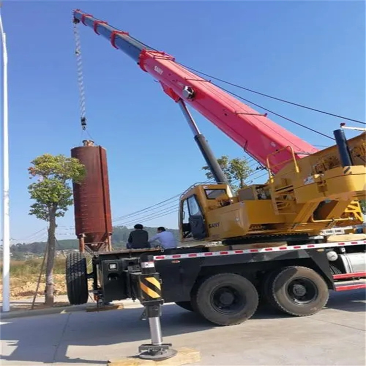 衡水专业吊车租赁多少钱