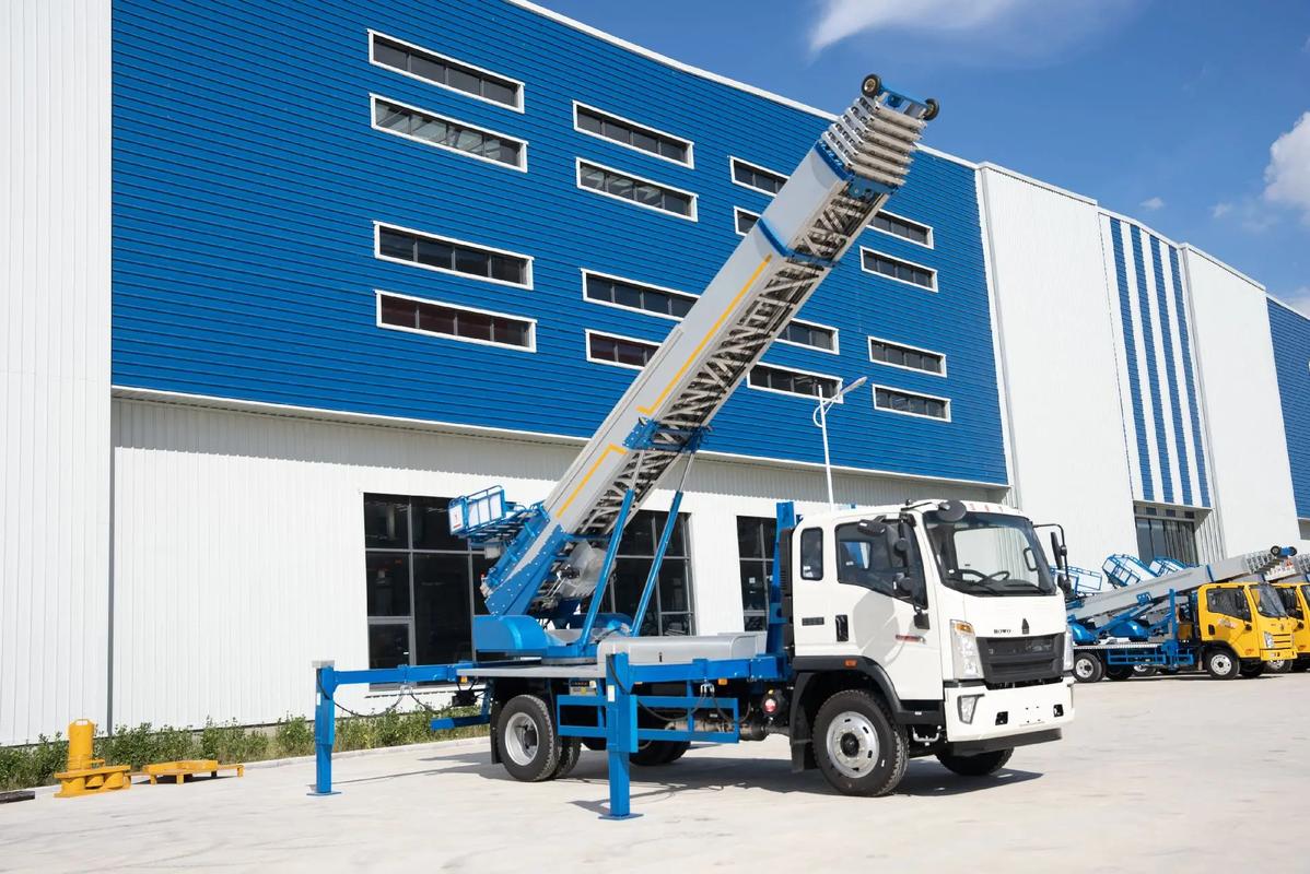 衡水小型云梯车上料车租赁多少钱